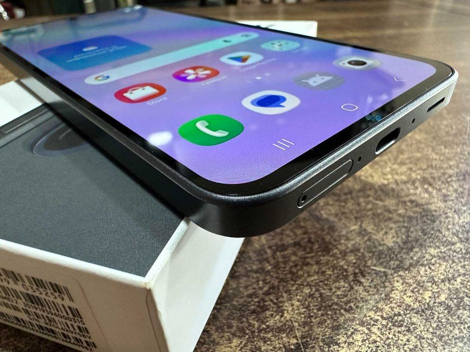 Samsung Galaxy A37 5G – 128GB / 6GB RAM