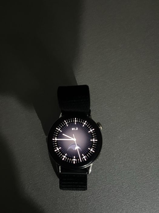 Продам смарт часы Хувавей