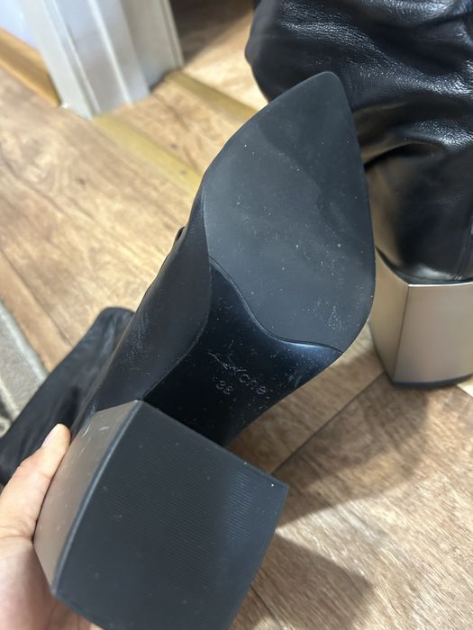 Продам осенние сапоги