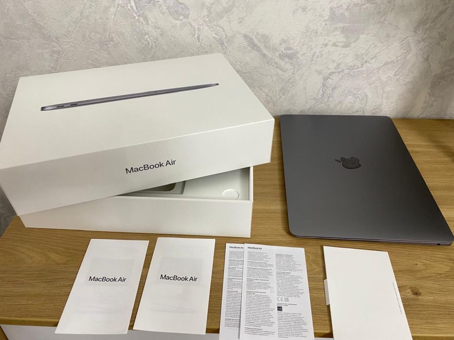Macbook air в идеальном состоянии