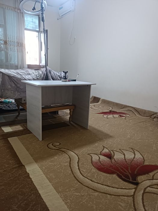 Ihcham 2 honalik kvartira sotiladi 5 etajka barcha qulayliklarga ega