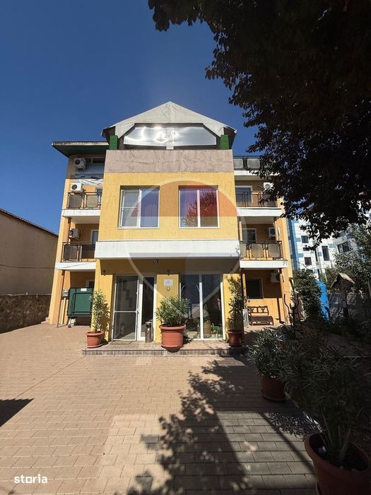 Pensiune cu 15 camere de vânzare în zona Nord