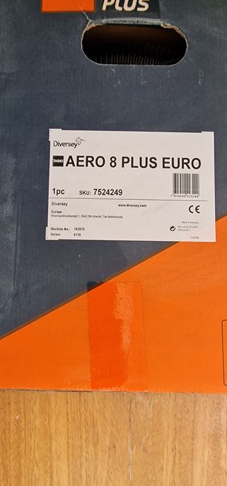 Aspirator profesional ultra-silentios cu functie Eco, TASKI AERO 15 Pl