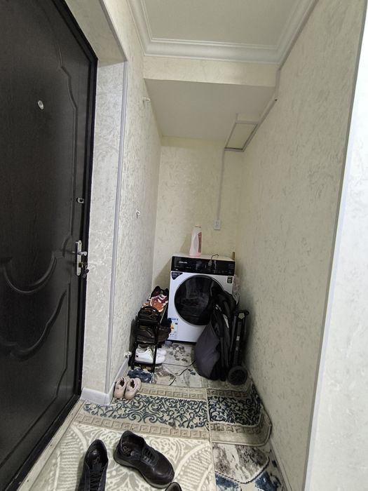 2 х комнатную квартиру Спутник 1.С ремонтом . В деревянном доме. Огоро