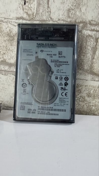 Seagate 1Tb переносной хард