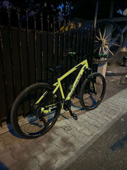 Vând rockrider st 530