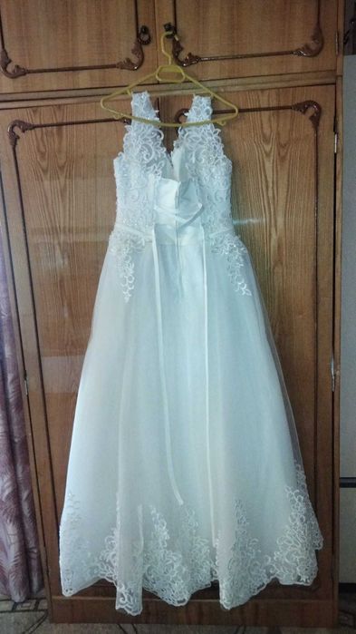 Vând rochie mireasa