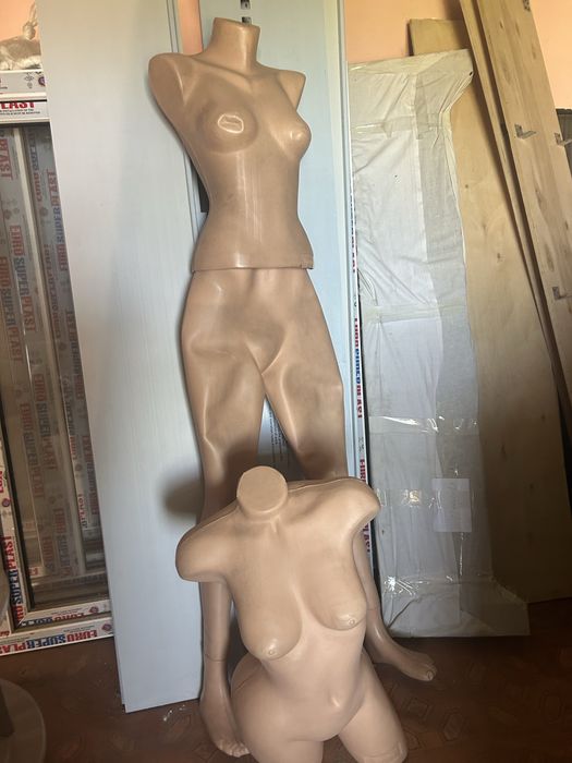 Срочно продам крючки и шкафы