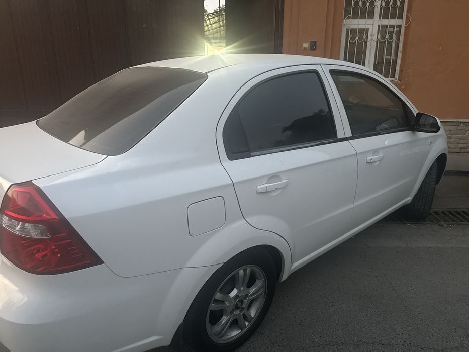 Некса 3 автомат срочна сотилади