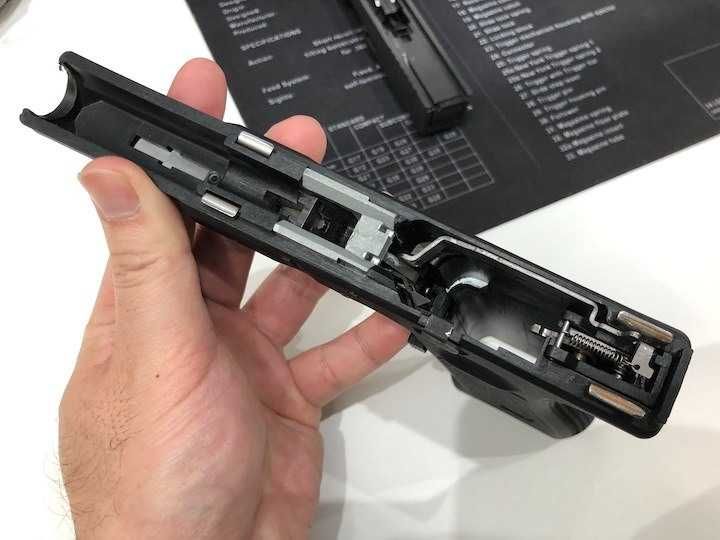 Colt M1911 [5.5J] ~ Pistol Airsoft Ultra-Puternic, CO2, Metal și ABS!