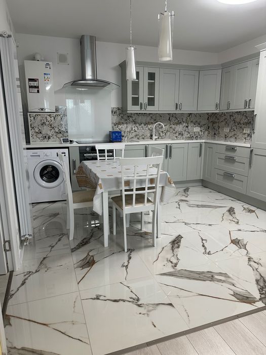 Apartament de închiriat cu 2 camere în Chisineu-Cris