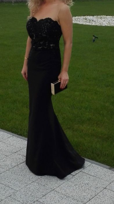 Rochie unicat lucrata manual cu dantela brodata