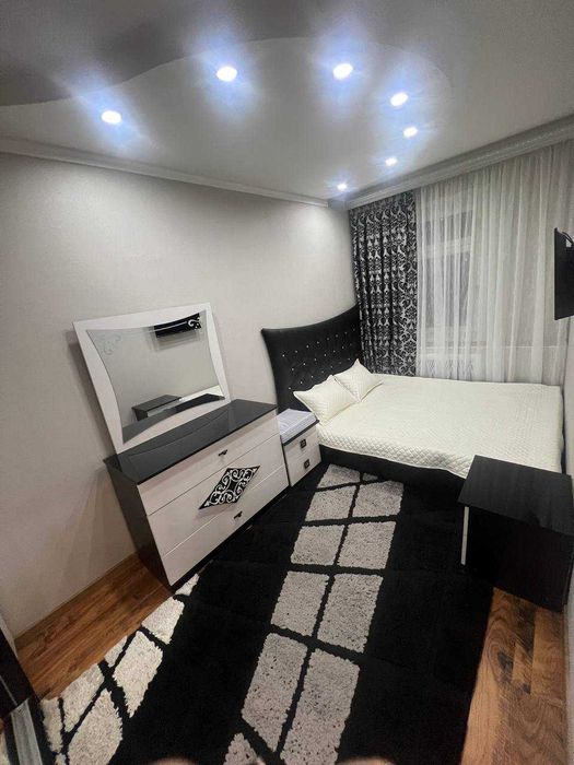 Аренда кв ЦУМ В центре города 3-комнатная рядом метро Айбек