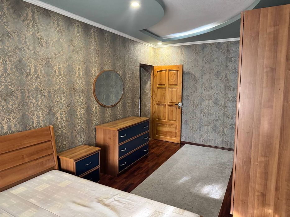 Банковская квартира 4/2/4  Чиланзар метро Новза Хамза