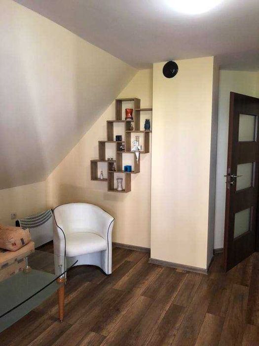 Дава се под наем Двустаен апартамент в Бургас, Изгрев - 67 кв.м за 204 € - Снимка #5