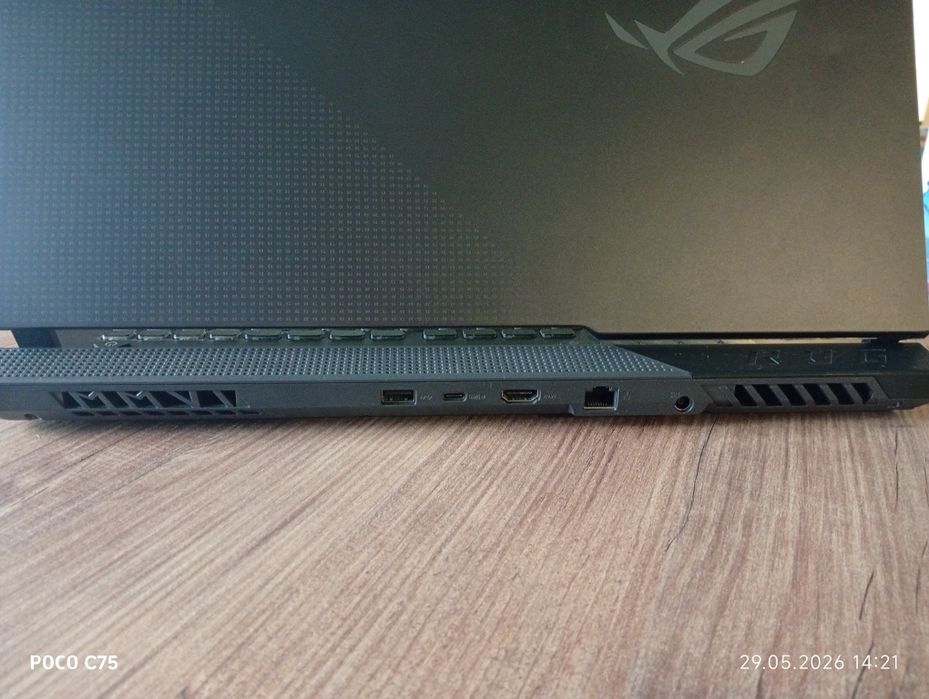 Asus rog strix g15 g513ie RTX3050  AMD ryzen 7 4800H