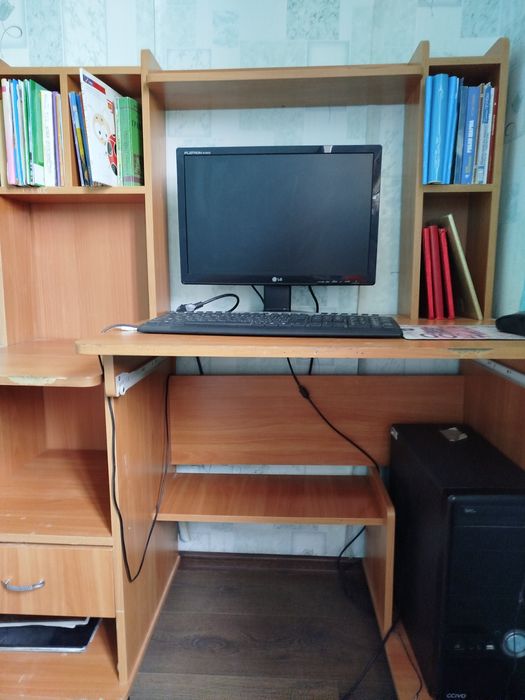 Кампютер барча жизозлари БН кампютер столи хам сотилади