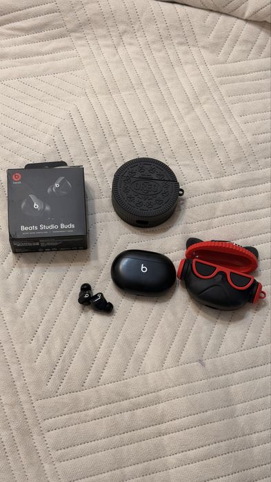 Наушники beats studio buds