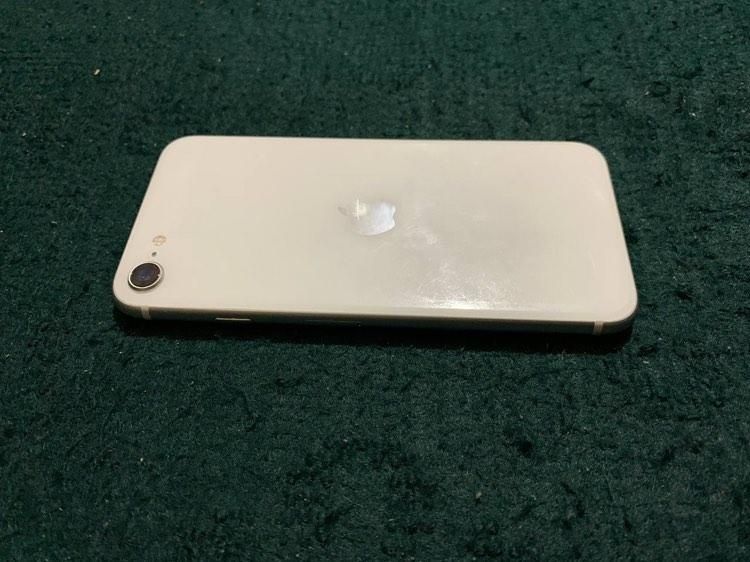 Iphone se xolati idial 128gb regione K/HA