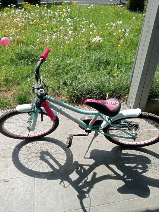 Bicicleta fete 7 ani