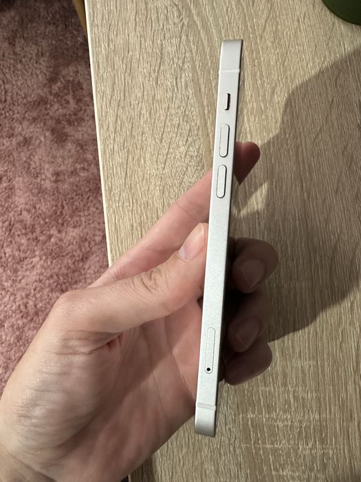 Iphone 12  White 64 GB
