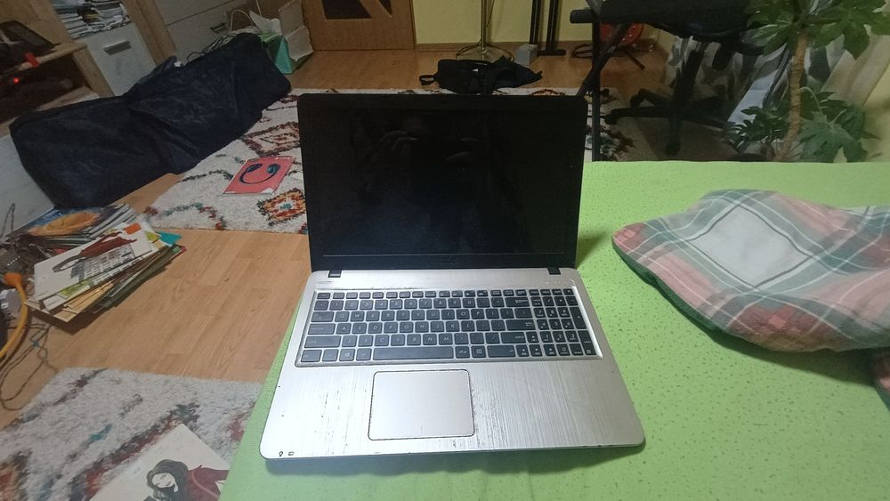 Laptop ASUS X540L