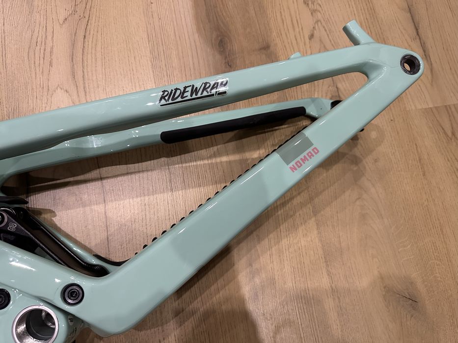 Santa Cruz Nomad 6 cc 2025 frameset L