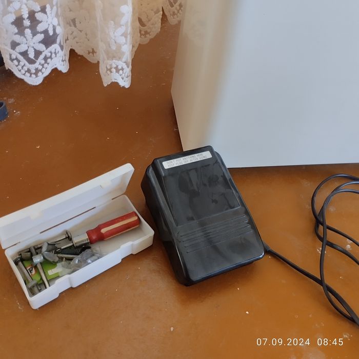 Продается швейная машинка