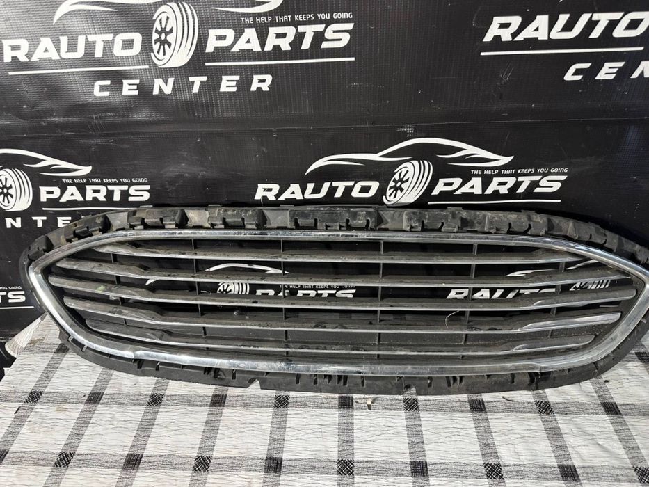 Grila bara fata Ford FIESTA 2013/2014/2015/2016/2017