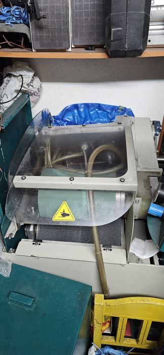 Cristal-s машина за структури на ски или сноуборд