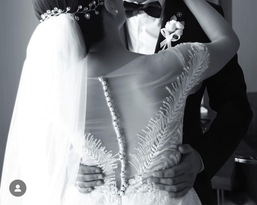 Свадебное платье