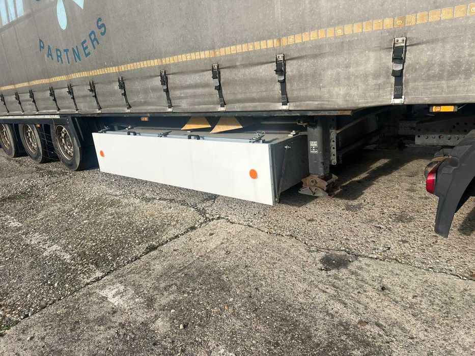 Lada pentru depozitare paleti/europaleti -24 si 30 de buc