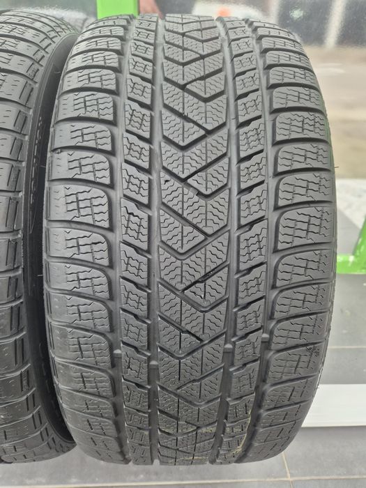 285 35 20 Anvelope de iarnă Pirelli Dot 11.22