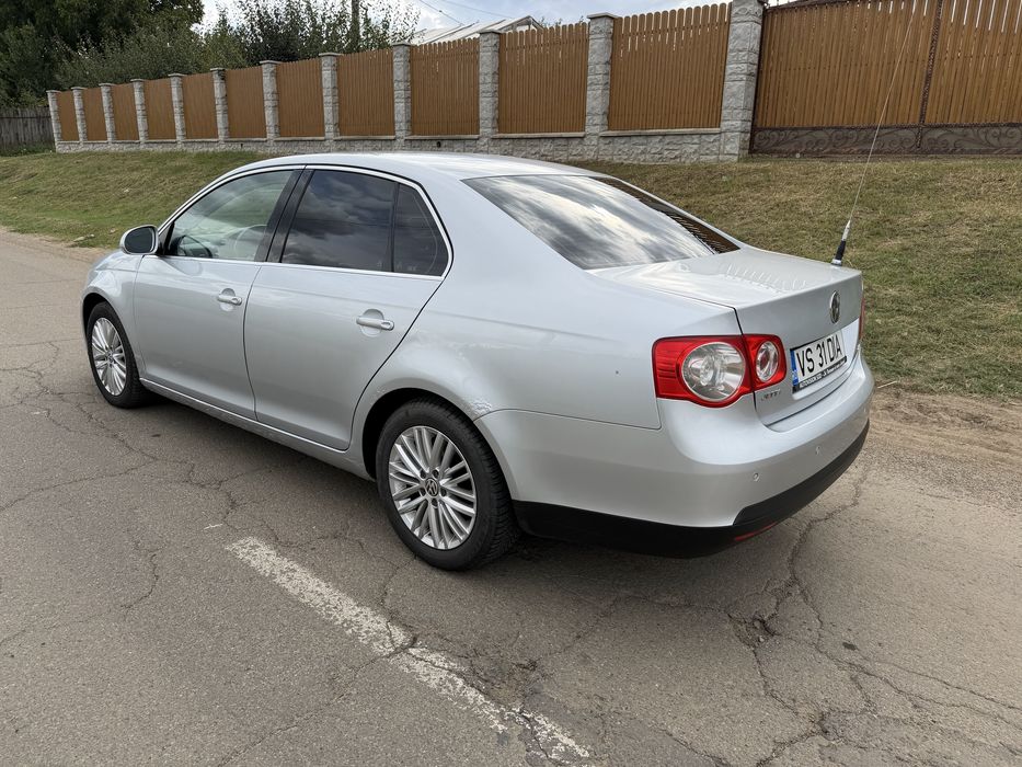 VOLKSWAGEN Jetta 2006 — imagine 5