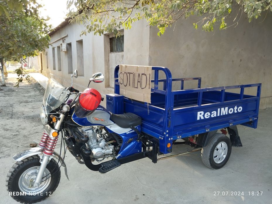 Srochna RealMoto sotiladi