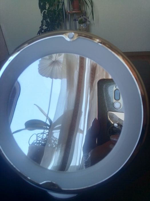 Зеркало увеличивающее в 10 раз