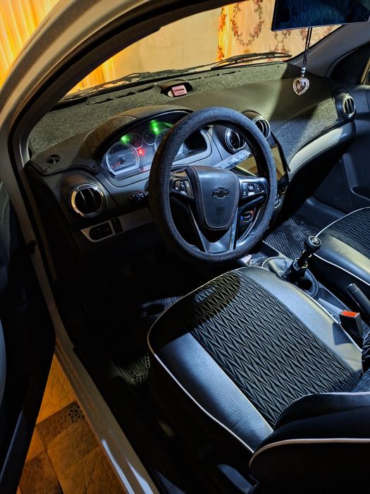 Нексия с гарантией