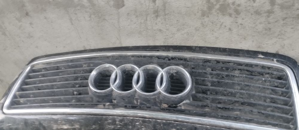 Запчасти на Ауди с4