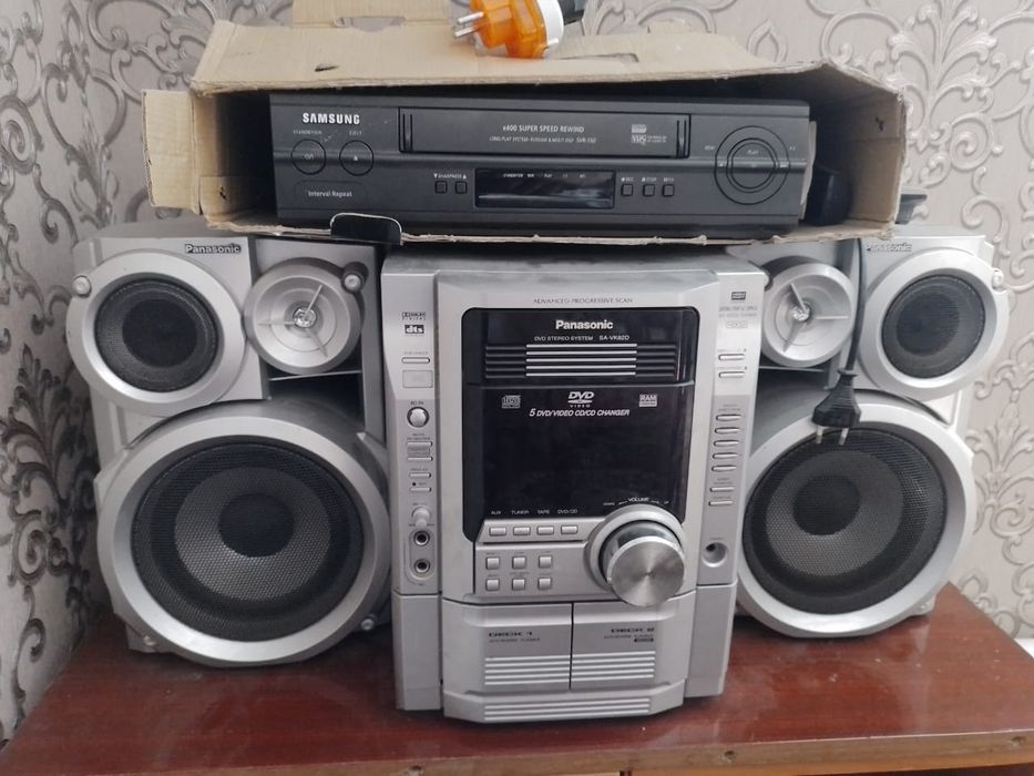 Музыкальный центр и видео плеер