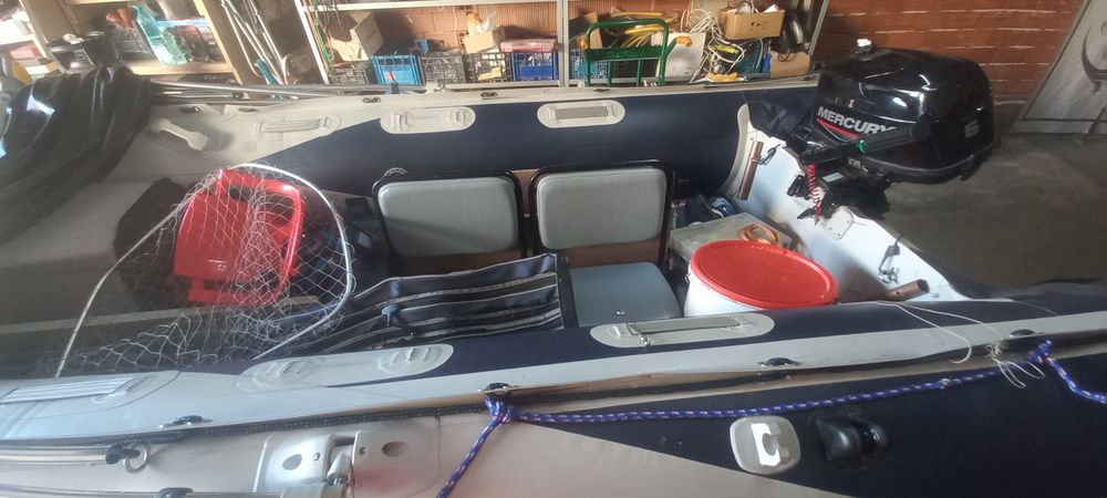 Лодка honda 4 м.