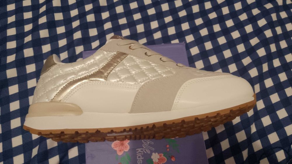 Маратонки 38номер