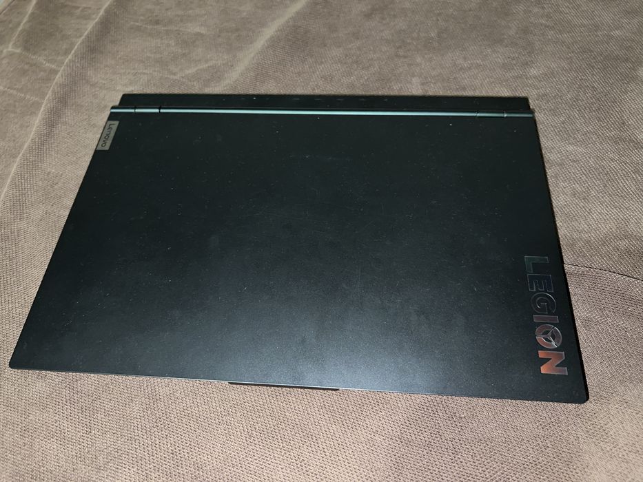 Lenovo Legion 5 ryzen 7 4800h gtx 1660 ti 144 hz