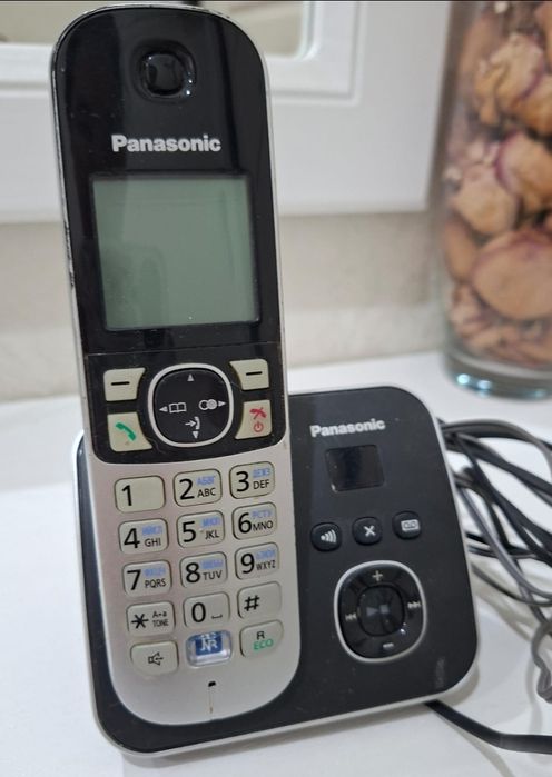 Радиотелефон "Panasonic"
