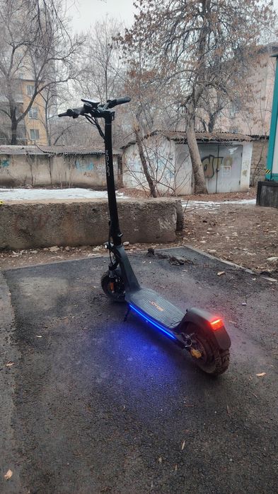 Электросамокат Joyor C10