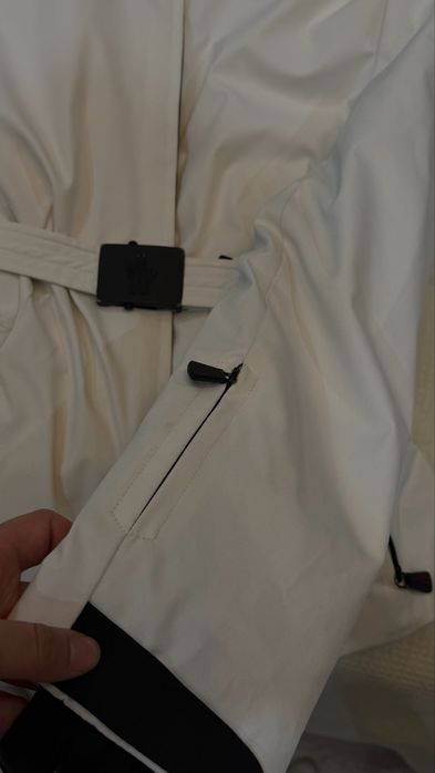 Куртка горнолыжная