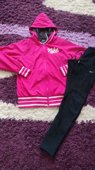 Trening damă original Nike.