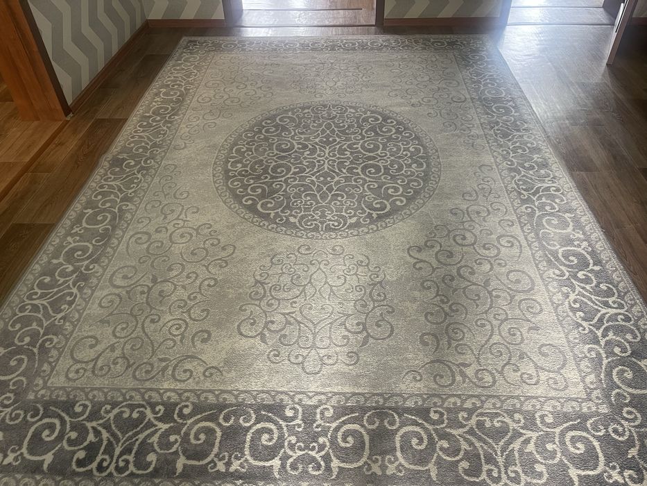 Продаю Ковер 350*250