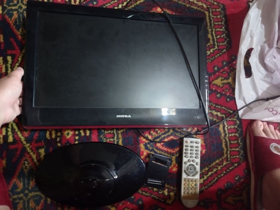 Продам телевизор ж/к Supra