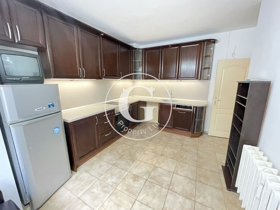 Продава се Четиристаен апартамент в София, Лозенец - 101 кв.м за 3267 €/кв.м - Снимка #1