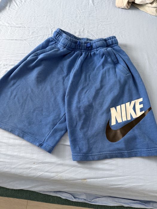 Pantaloni scurti nike